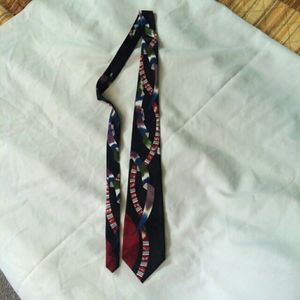 Vtg. 90's Halston Original tie